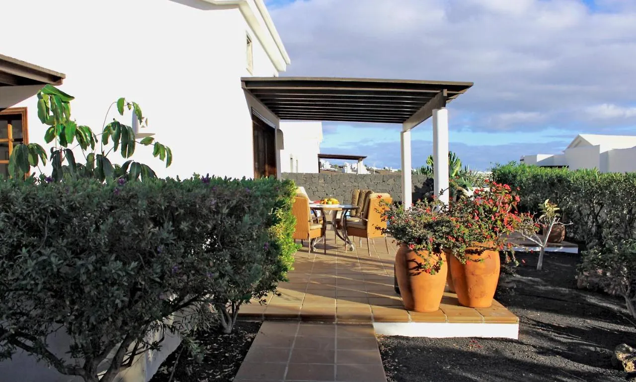 Casa Karoline Villa Playa Blanca  0*, Playa Blanca (Lanzarote)