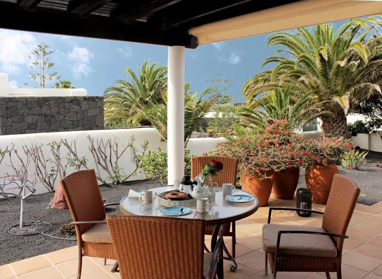 Casa Karoline Villa Playa Blanca  Spain