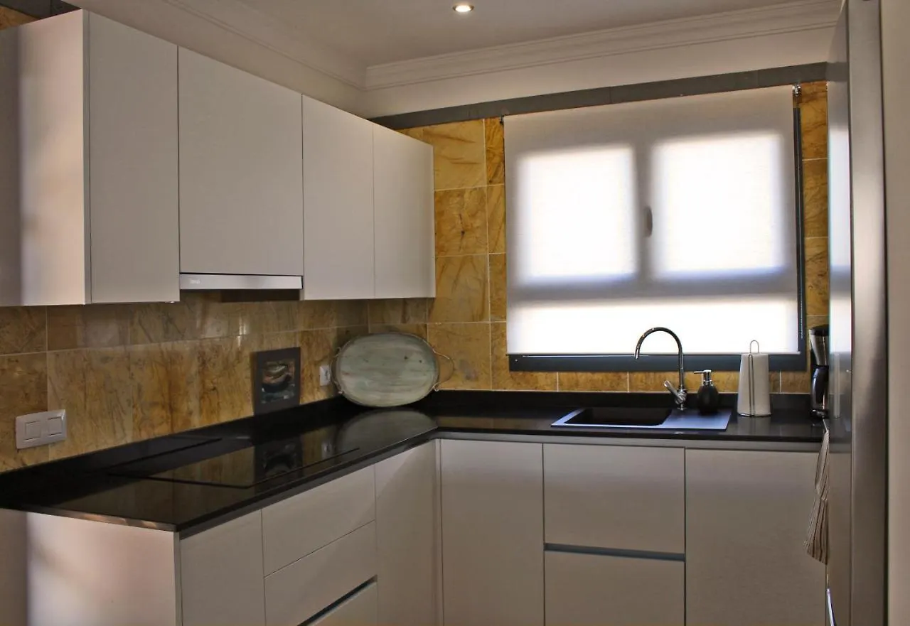 Villa Casa Karoline With A Sunny Terrace, Heated Pool, Comfort And Privacy In A Quiet Neighborhood Playa Blanca